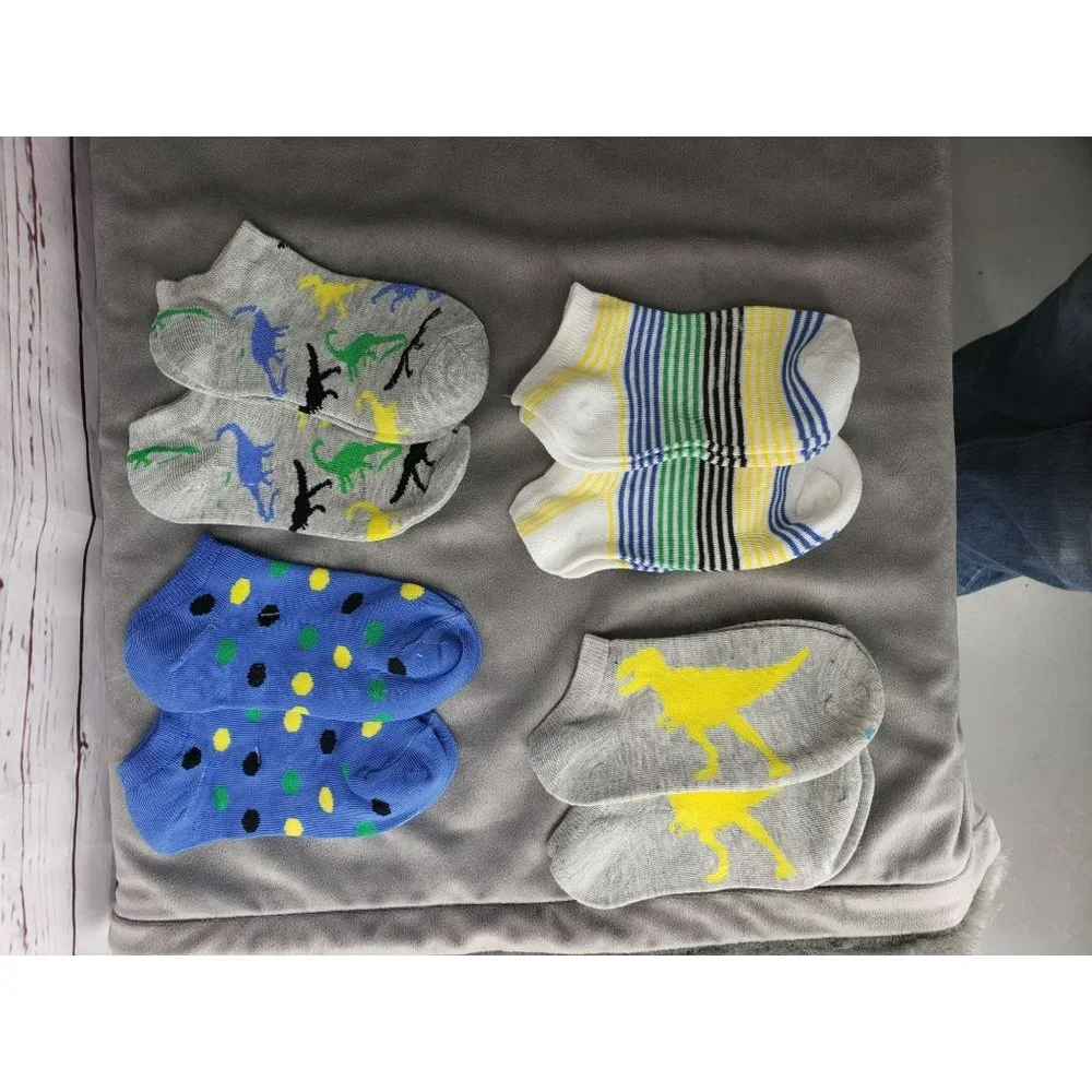Boy‎ Novelty Dinosaur Striped Polka Dot Blue Gray Socks